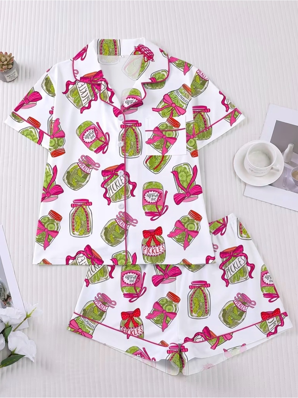 White Pickle Jar Print Short Pajama Set - Pink & Green